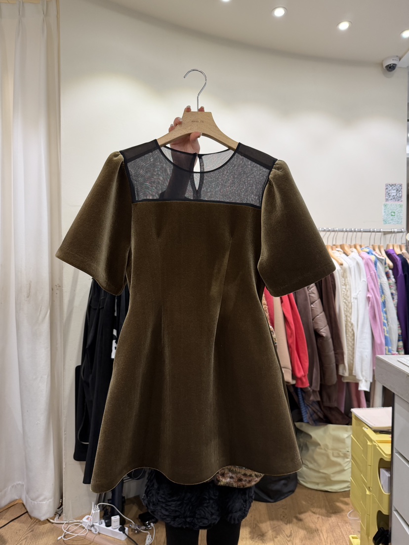 AUVERFIT東大門㊣實拍女士新款時尚25秋冬真品連衣裙天鵝絨AUVERFIT連衣裙圖色1