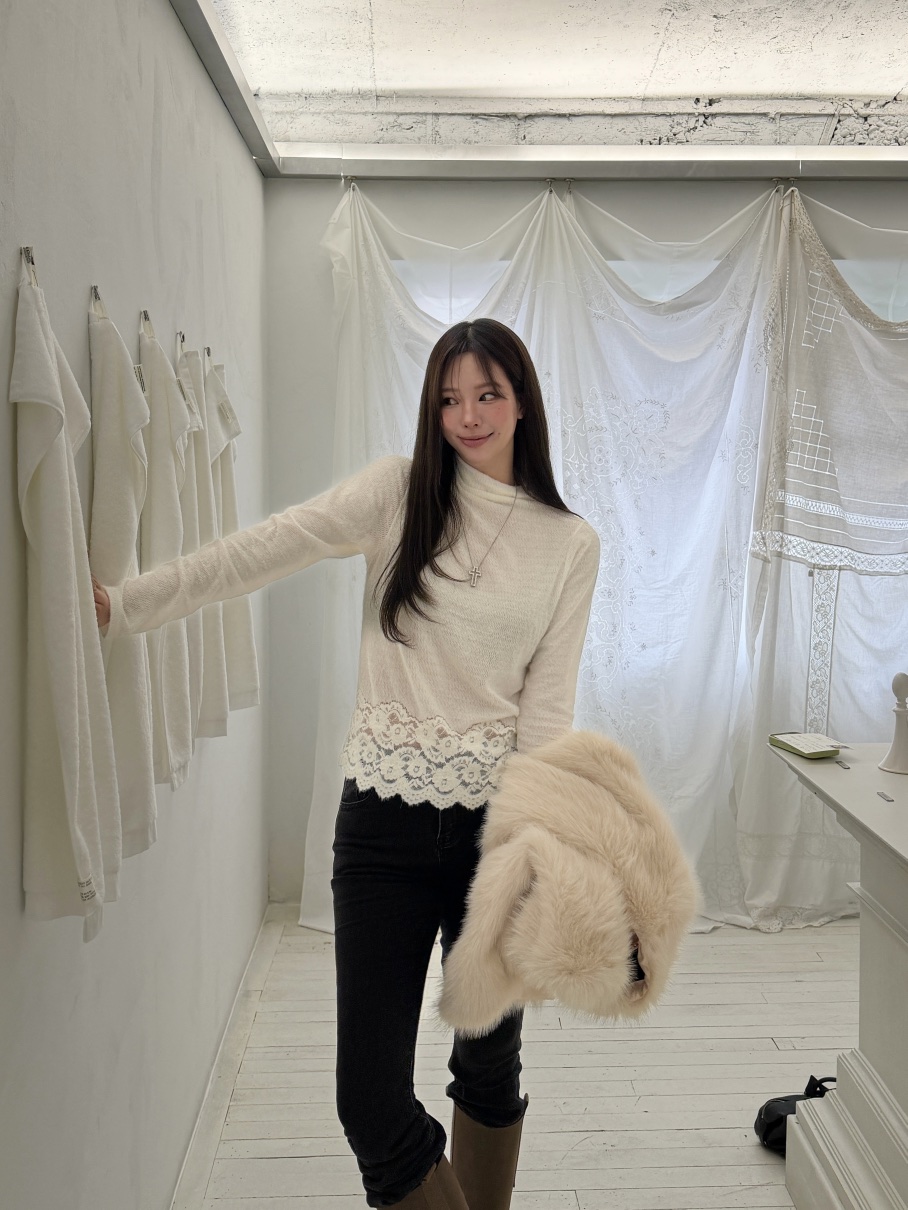 81 MARKET-L韓國代購㊣女士新款休閑熱賣推薦人氣長袖T恤81 MARKET-L長袖T恤