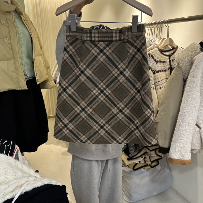 LIL韓國代購㊣女裝新款人氣推薦休閑職業時尚半身裙中短裙格子LIL半身裙/中短裙圖色2