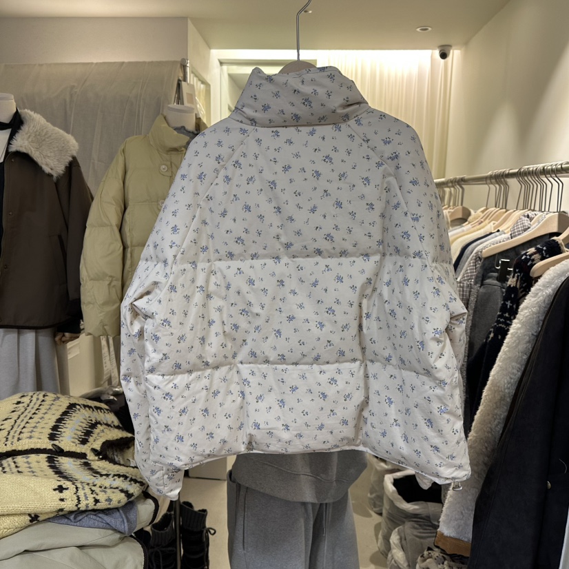 LIL東大門㊣實拍女士新款25秋冬時尚人氣熱賣短款棉服花朵填充LIL短款棉服