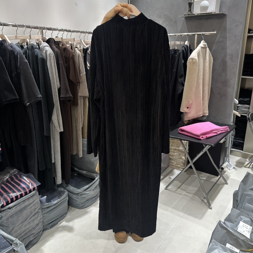 OPEN東大門㊣代購女裝新款時尚人氣25秋冬職業連衣裙天鵝絨OPEN連衣裙