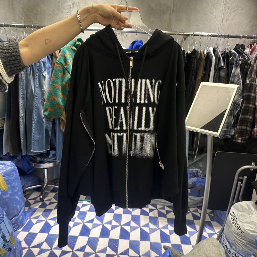 AMOUR東大門㊣直郵女士新款人氣休閑真品25秋冬熱賣衛衣不加絨AMOUR衛衣圖色2