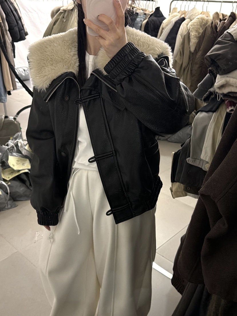 TWENTY FOUR SEVEN24-7東大門㊣直郵女士新款推薦短款羽絨服鴨絨TEWNTY FOUR SEVEN24-7短款羽絨服