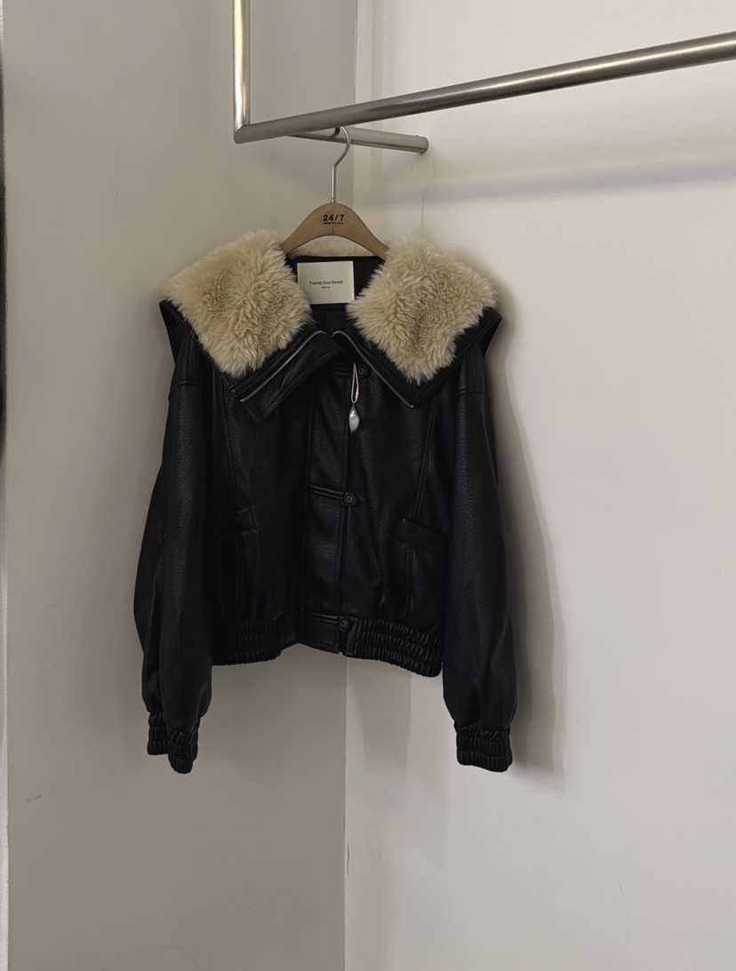 TWENTY FOUR SEVEN24-7東大門㊣直郵女士新款推薦短款羽絨服鴨絨TEWNTY FOUR SEVEN24-7短款羽絨服圖色3黑色