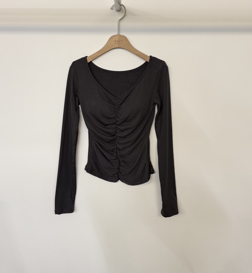 TWENTY FOUR SEVEN24-7韓國直郵㊣女裝新品推薦職業長袖T恤TEWNTY FOUR SEVEN24-7長袖T恤圖色3墨色