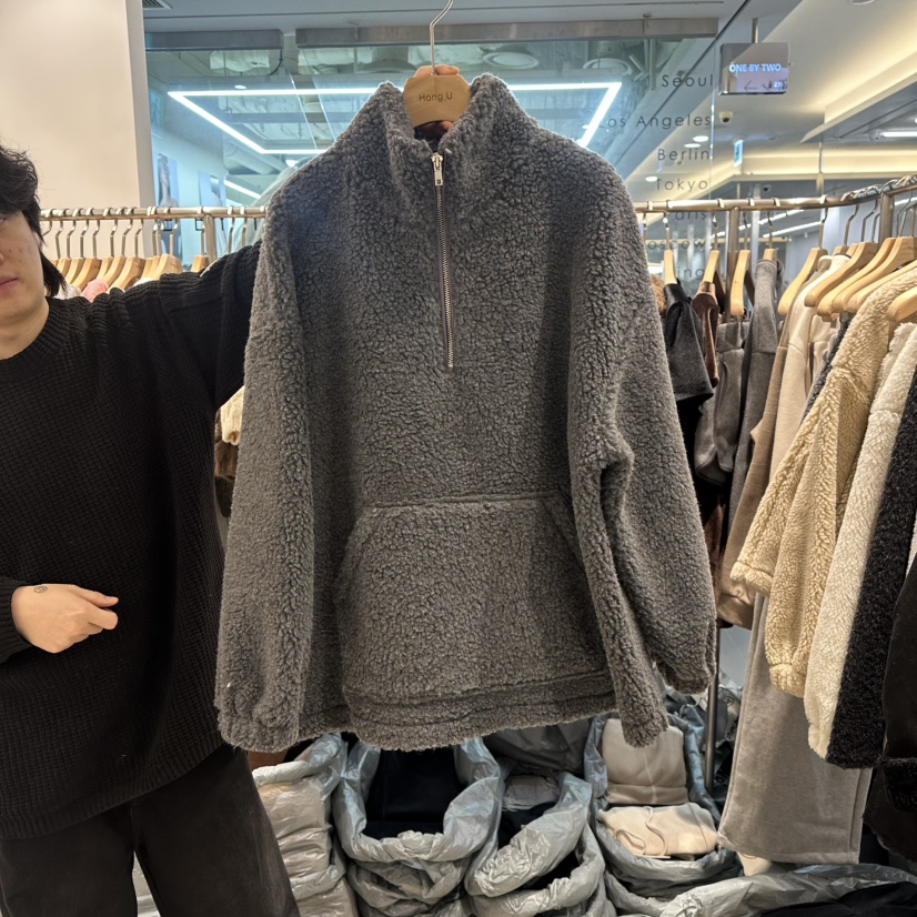 HONG.U東大門㊣直郵女裝新款真品休閑時尚職業熱賣衛衣拉鏈HONG.U衛衣圖色3