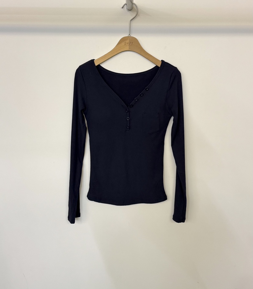 TWENTY FOUR SEVEN24-7韓國代購㊣女裝新品推薦真品長袖T恤TEWNTY FOUR SEVEN24-7長袖T恤圖色3深藍色