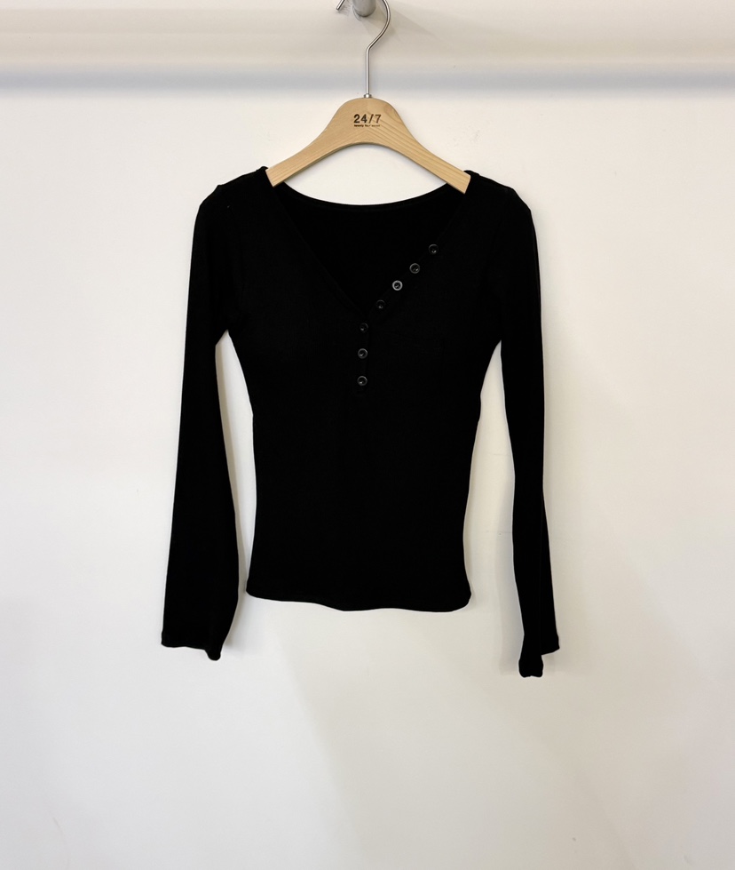 TWENTY FOUR SEVEN24-7韓國代購㊣女裝新品推薦真品長袖T恤TEWNTY FOUR SEVEN24-7長袖T恤圖色4黑色