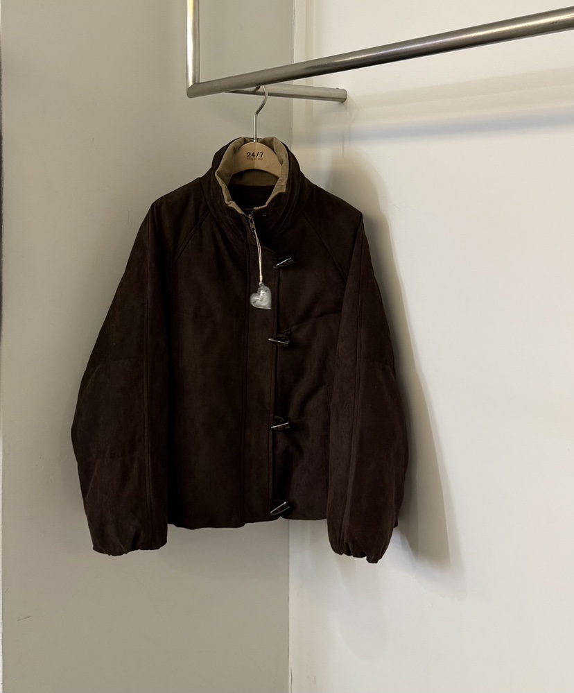 TWENTY FOUR SEVEN24-7東大門㊣代購女裝新品熱賣短款羽絨服鴨絨TEWNTY FOUR SEVEN24-7短款羽絨服圖色2