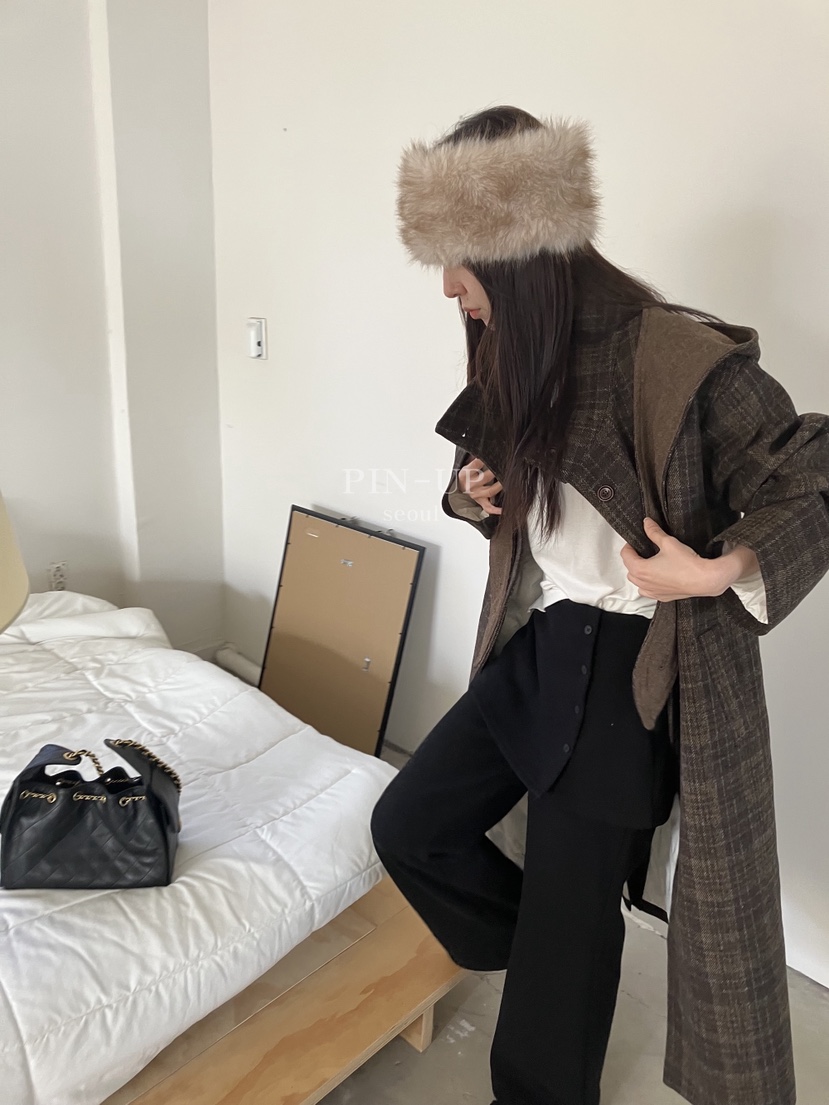 PIN-UP韓國直郵㊣女士新品25秋冬中長款大衣含腰帶格子絎縫連帽PIN-UP中長款大衣