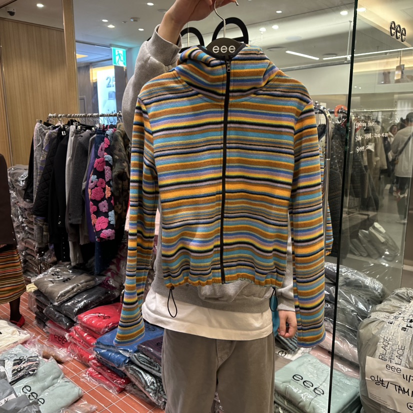 E/E/E東大門㊣實拍女士新品熱賣推薦時尚職業衛衣連帽衫加絨E/E/E衛衣圖色1