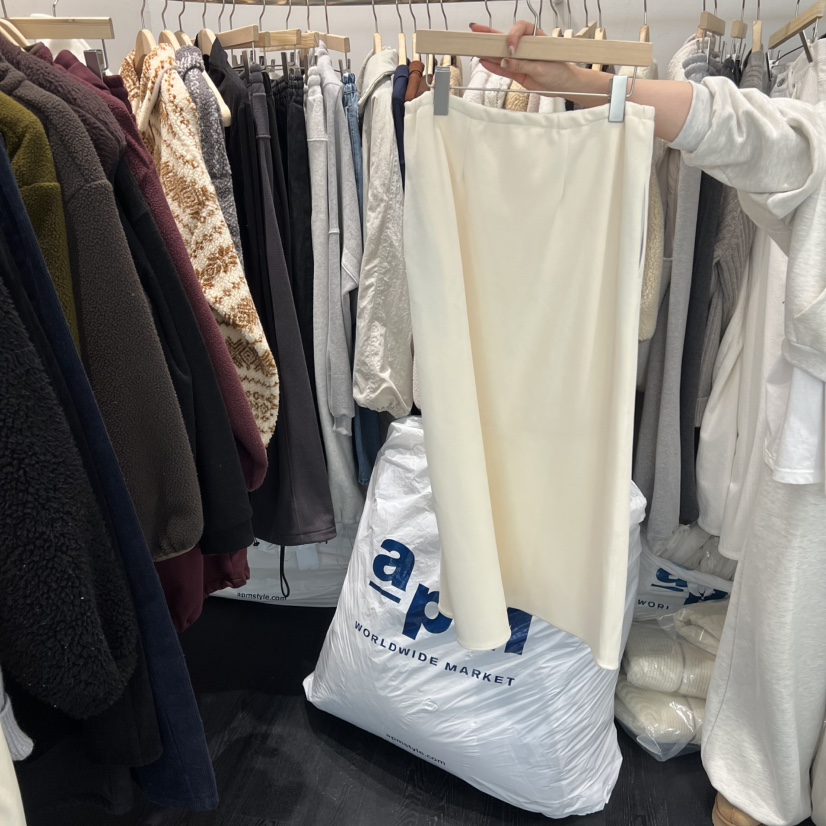 TAFFETA東大門㊣實拍女士新款時尚推薦人氣職業真品長裙天鵝絨TAFFETA長裙