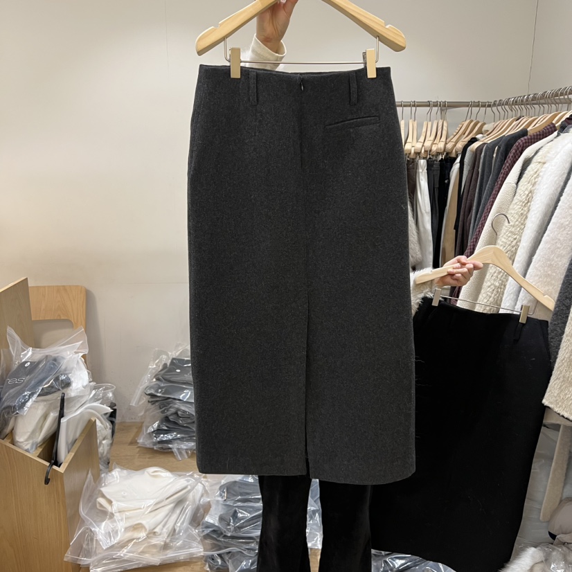 FOREST東大門㊣實拍女裝新款熱賣25秋冬時尚人氣半身裙中短裙FOREST半身裙/中短裙