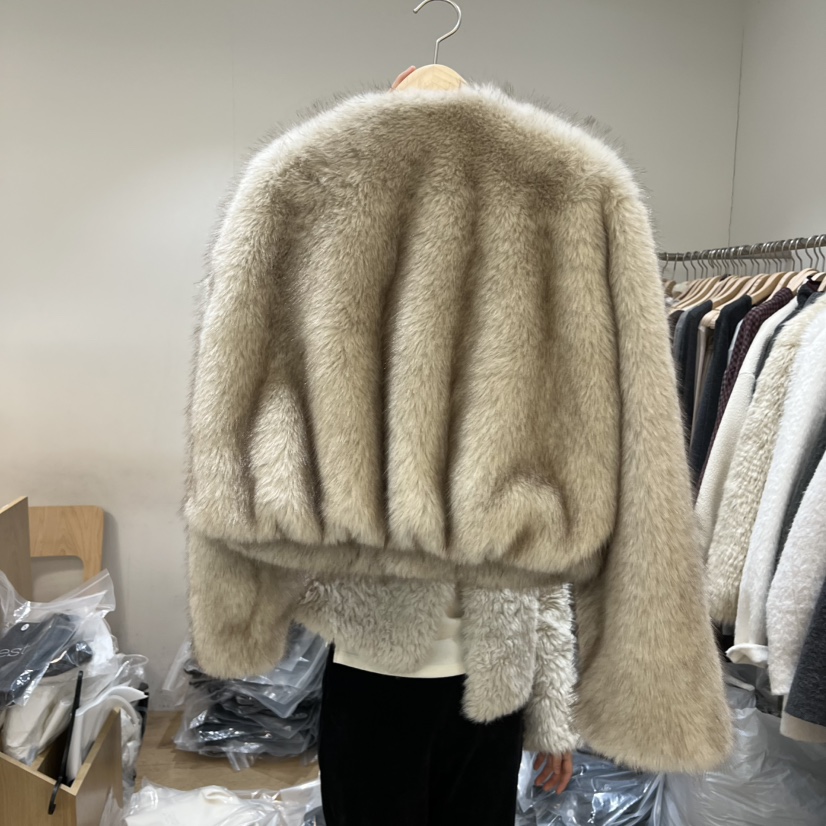 FOREST東大門㊣直郵女裝新品推薦職業人氣時尚短款大衣皮草FOREST短款大衣