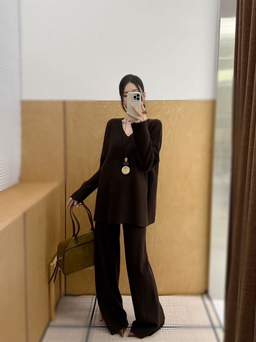 OLA東大門㊣實拍女裝新款時尚人氣25秋冬推薦職業熱賣休閑套裝mellor/OLA套裝