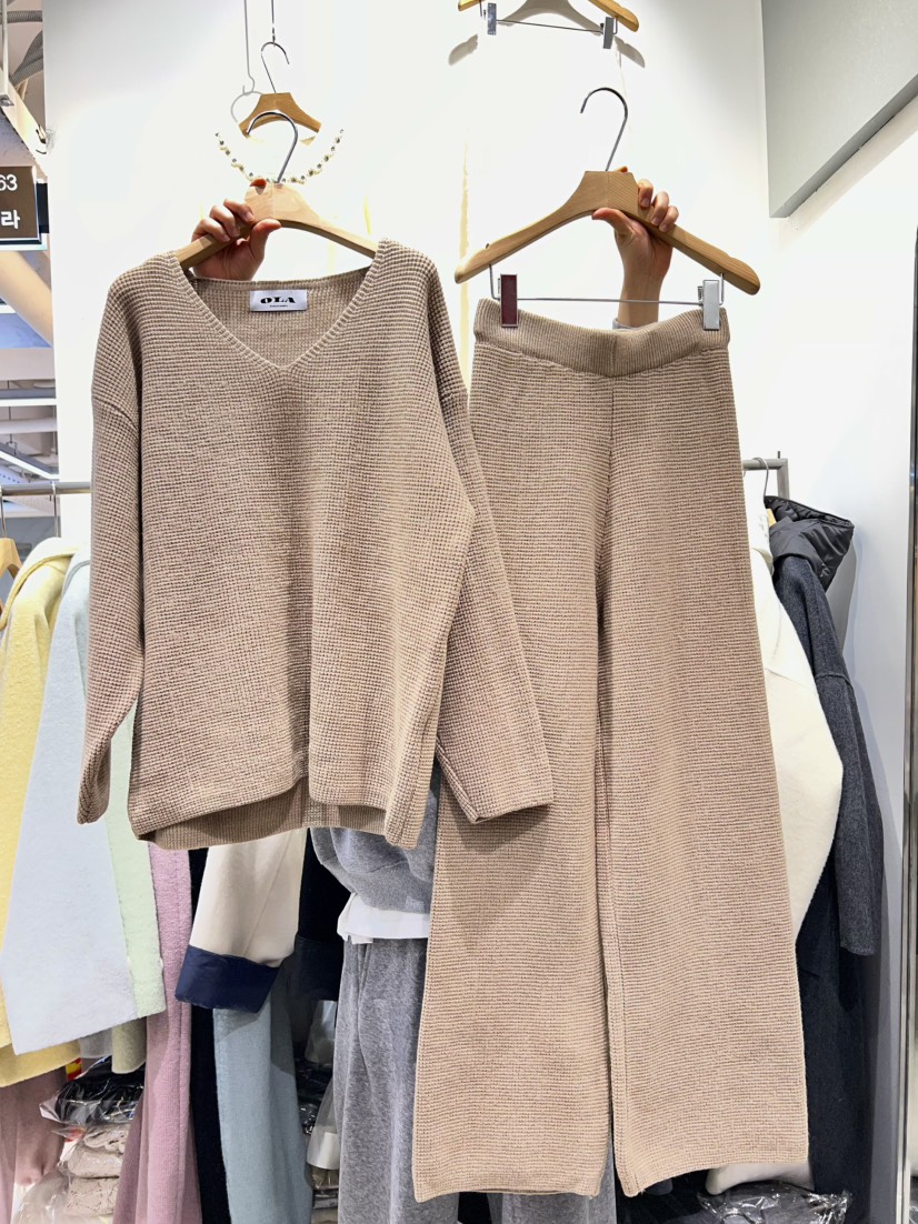 OLA東大門㊣實拍女裝新款時尚人氣25秋冬推薦職業熱賣休閑套裝mellor/OLA套裝圖色2