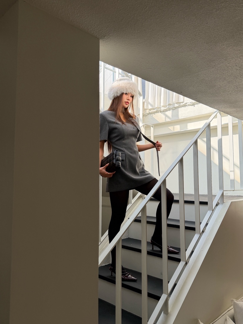 FOUREIGHT韓國代購㊣女士新款休閑推薦人氣熱賣職業25秋冬連衣裙FOUR EIGHT連衣裙