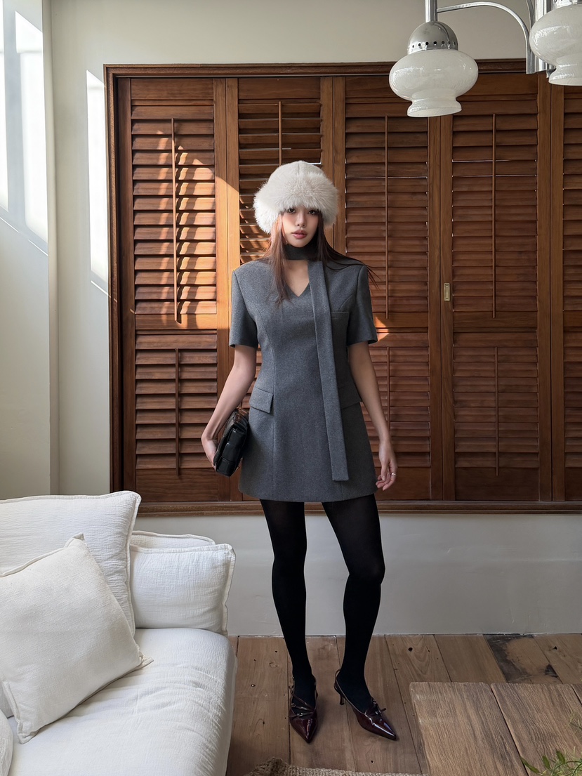 FOUREIGHT韓國代購㊣女士新款休閑推薦人氣熱賣職業25秋冬連衣裙FOUR EIGHT連衣裙