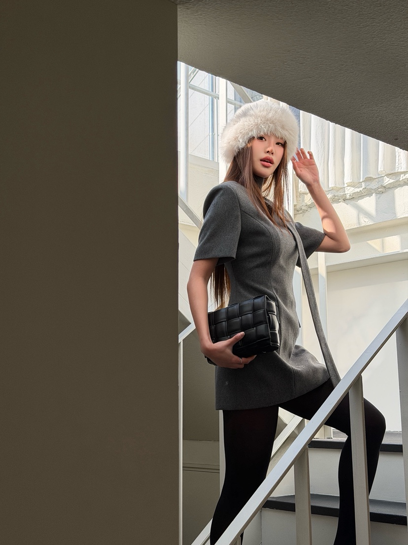 FOUREIGHT韓國代購㊣女士新款休閑推薦人氣熱賣職業25秋冬連衣裙FOUR EIGHT連衣裙