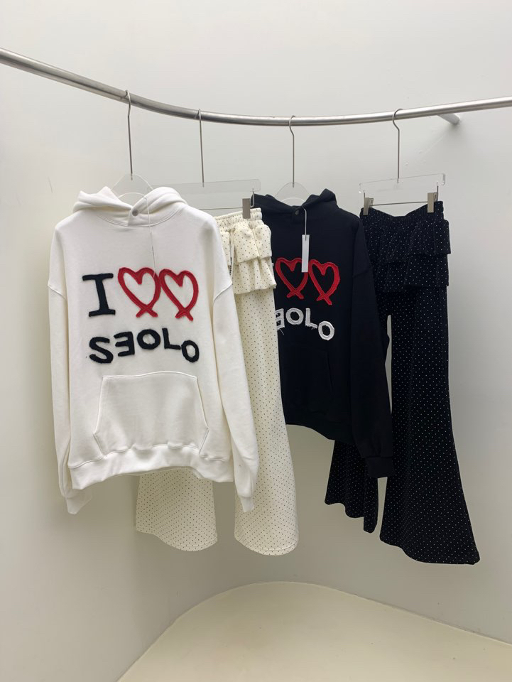 SEOLO東大門㊣直郵女裝新款推薦時尚人氣休閑25秋冬衛衣兜帽Seolo seoul衛衣