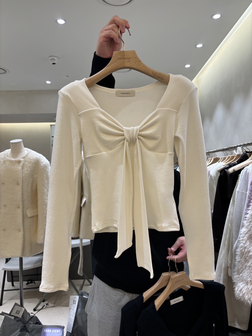 FOUREIGHT韓國直郵㊣女裝新品推薦時尚25秋冬熱賣人氣長袖T恤FOUR EIGHT長袖T恤圖色2