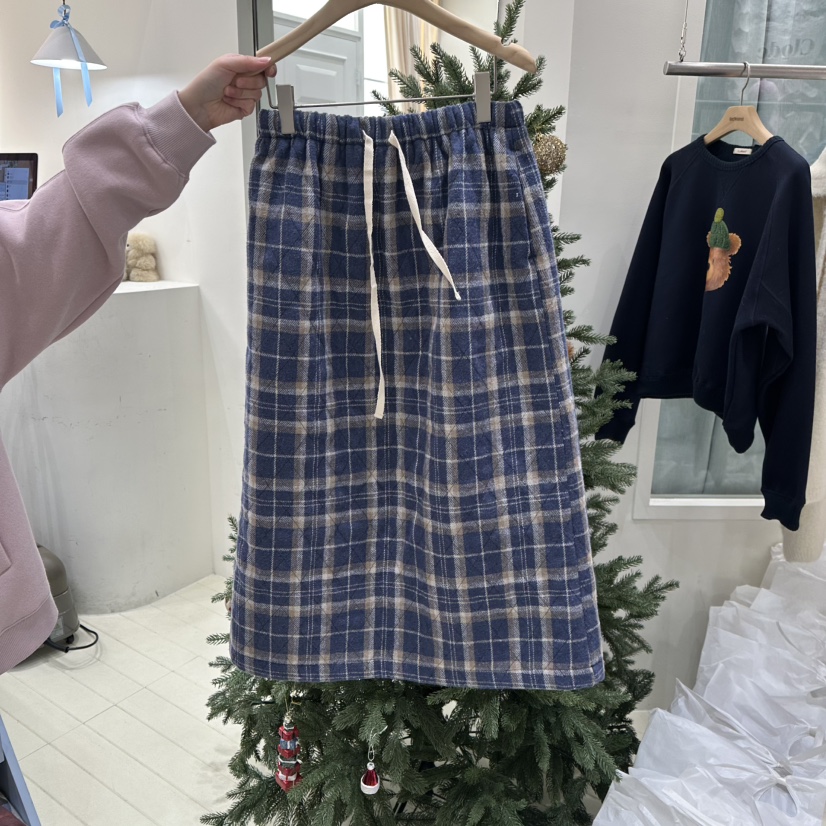 OURMOMENT東大門㊣代購女裝新品人氣熱賣推薦25秋冬休閑長裙OURMOMENT長裙圖色1