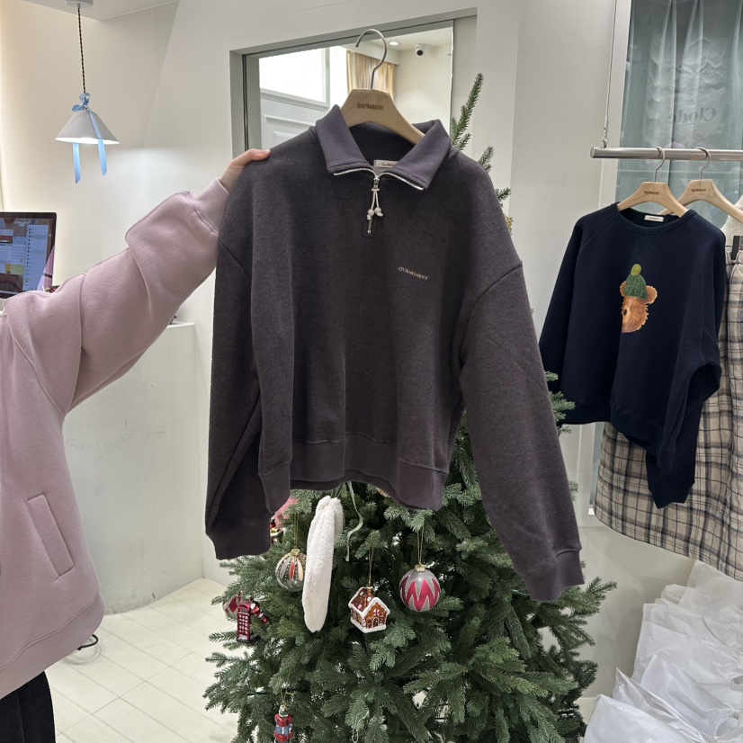 OURMOMENT東大門㊣直郵女士新品25秋冬職業休閑熱賣衛衣加絨OURMOMENT衛衣圖色2