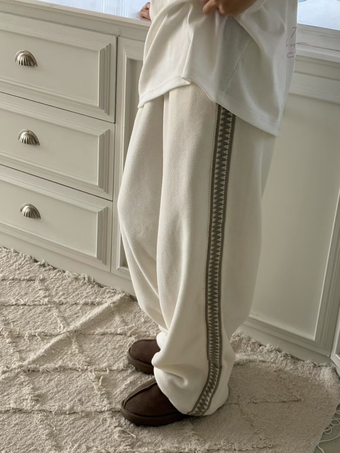 FOREVER YOUNG韓國代購㊣女裝新款25秋冬推薦人氣熱賣休閑褲FOREVER YOUNG休閑褲