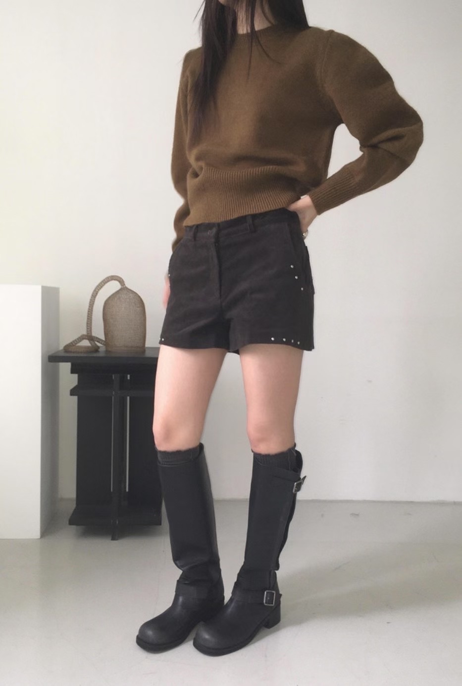 FOREVER YOUNG東大門㊣實拍女裝新款25秋冬時尚職業推薦短褲FOREVER YOUNG短褲