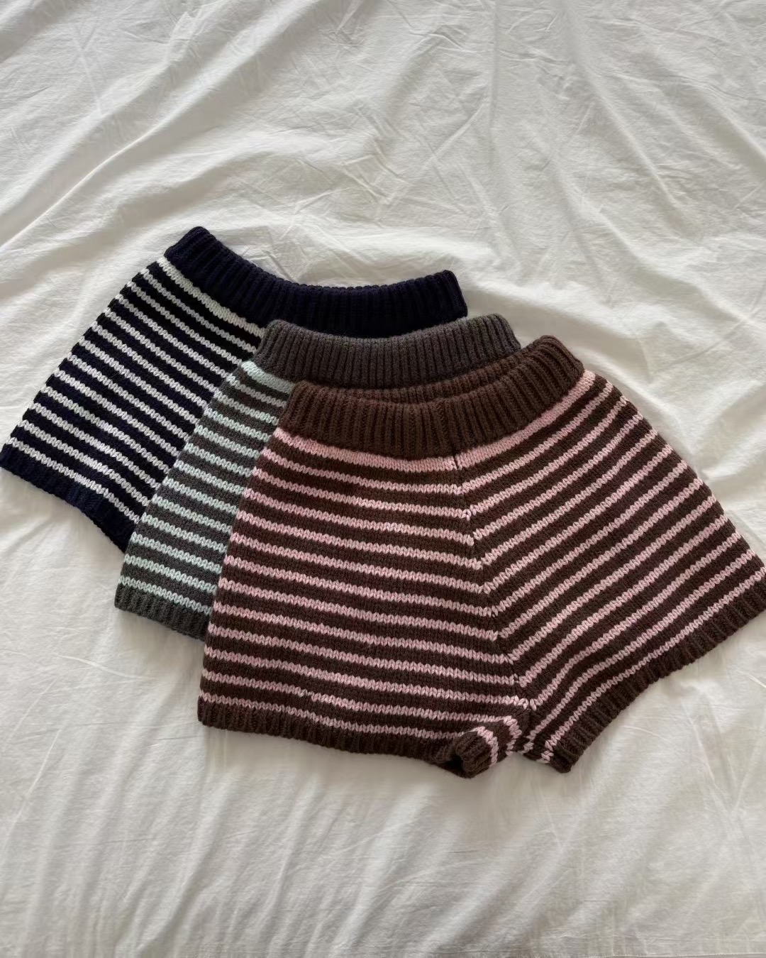 FOREVER YOUNG東大門㊣直郵女士新品真品推薦時尚休閑短褲FOREVER YOUNG短褲