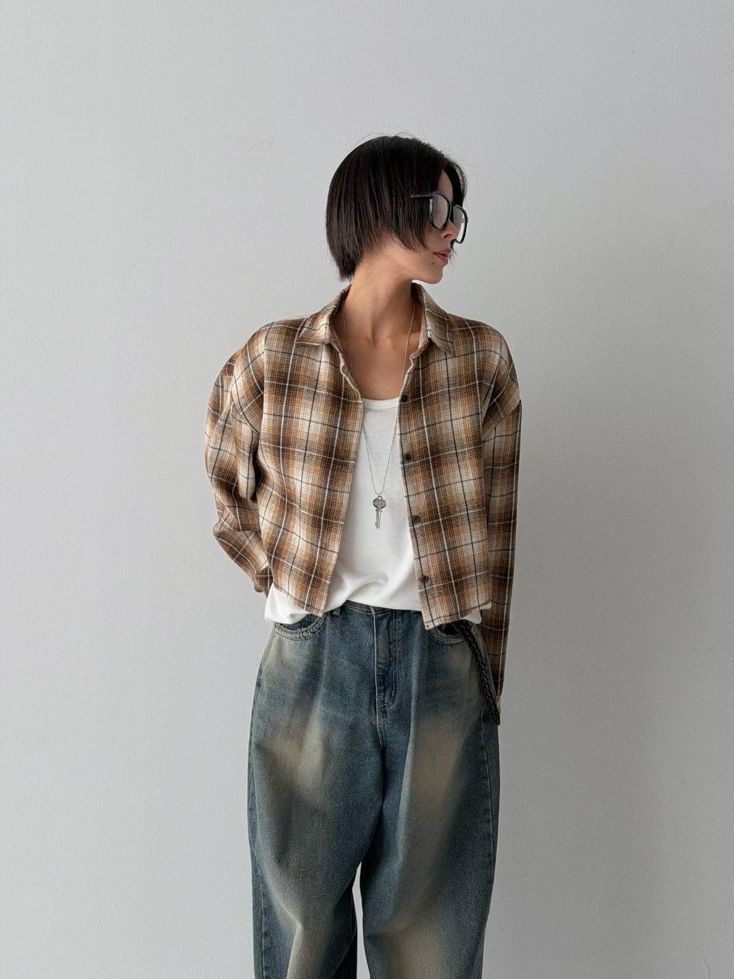 CELEB-셀럽-T韓國代購㊣女士新款休閑熱賣人氣襯衫蕾絲衫CELEB-T襯衫/蕾絲衫