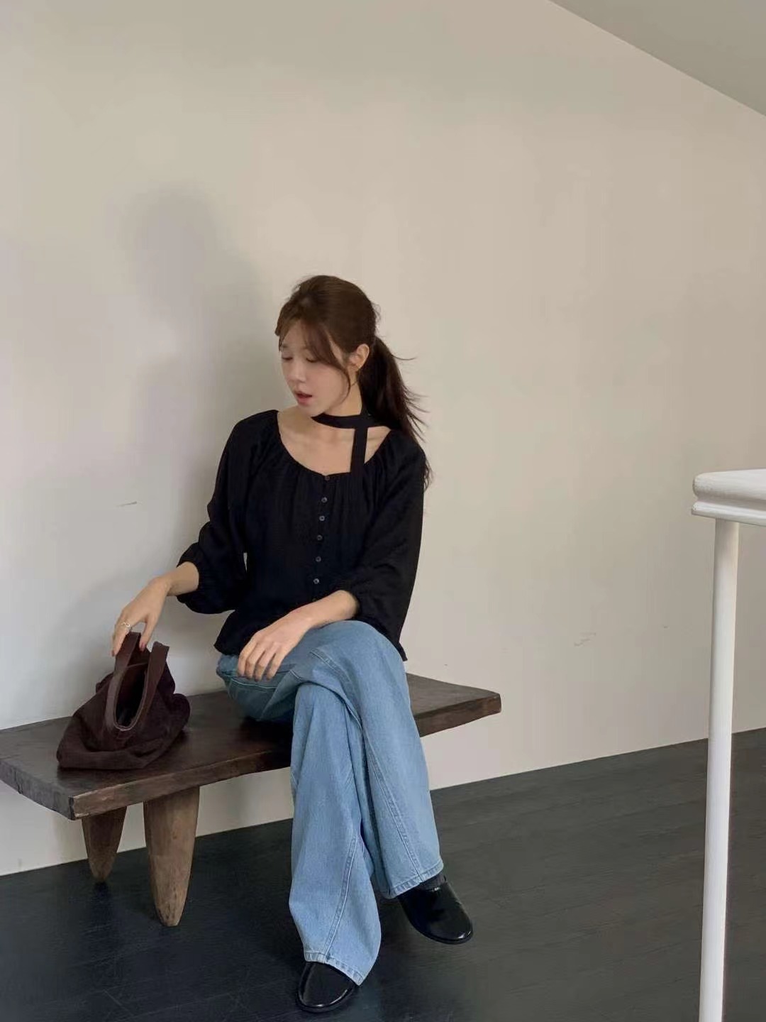 MIELLE-미엘르-OT韓國代購㊣女裝新品25秋冬襯衫蕾絲衫含脖帶羊毛MIELLE-미엘르-OT襯衫/蕾絲衫