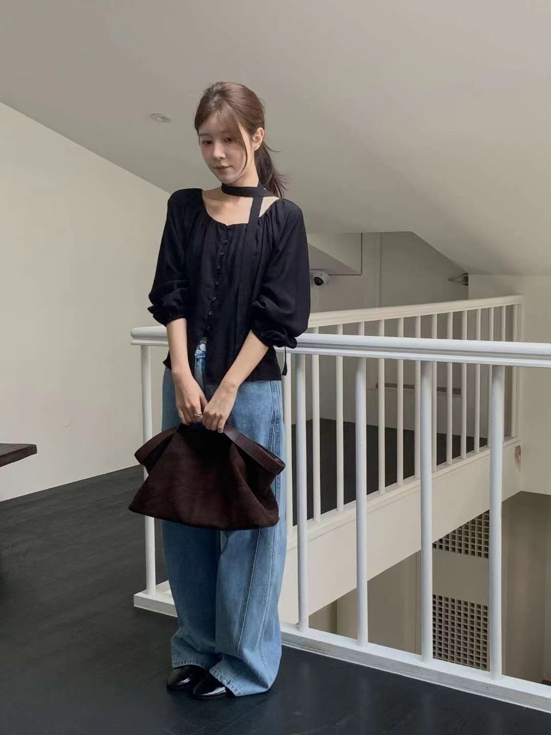 MIELLE-미엘르-OT韓國代購㊣女裝新品25秋冬襯衫蕾絲衫含脖帶羊毛MIELLE-미엘르-OT襯衫/蕾絲衫