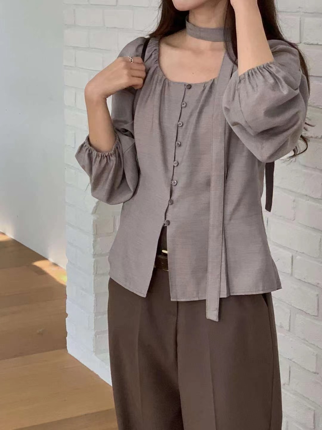 MIELLE-미엘르-OT韓國代購㊣女裝新品25秋冬襯衫蕾絲衫含脖帶羊毛MIELLE-미엘르-OT襯衫/蕾絲衫圖色3