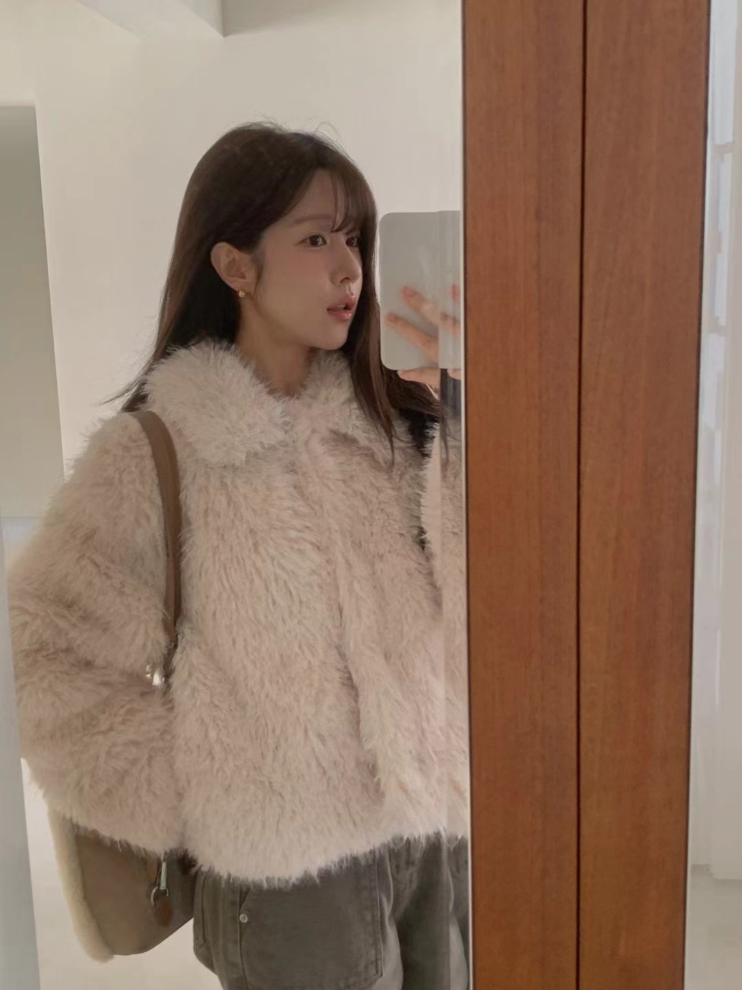 MIELLE-미엘르-OT韓國直郵㊣女裝新款休閑時尚短款大衣皮草MIELLE-미엘르-OT短款大衣