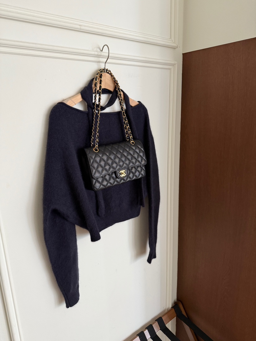 LAVIEU韓國代購㊣女士新品職業熱賣時尚針織衫含脖帶浣熊露肩LAVIEU針織衫