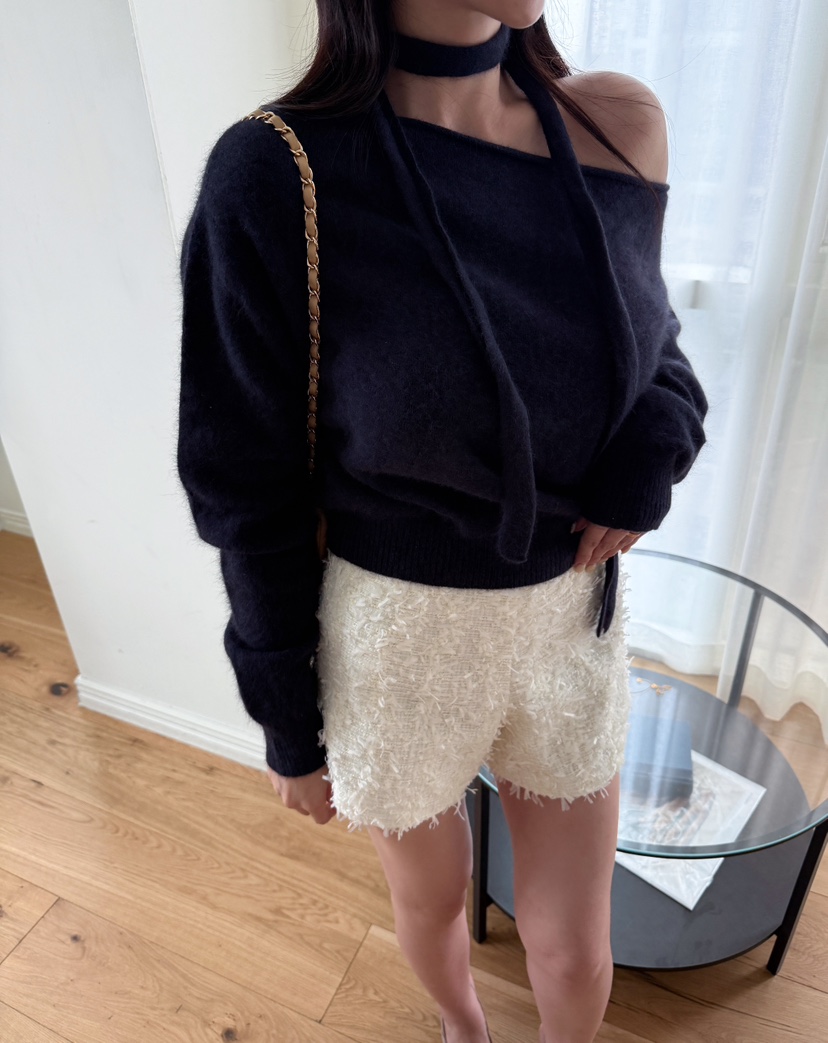 LAVIEU韓國代購㊣女士新品職業熱賣時尚針織衫含脖帶浣熊露肩LAVIEU針織衫