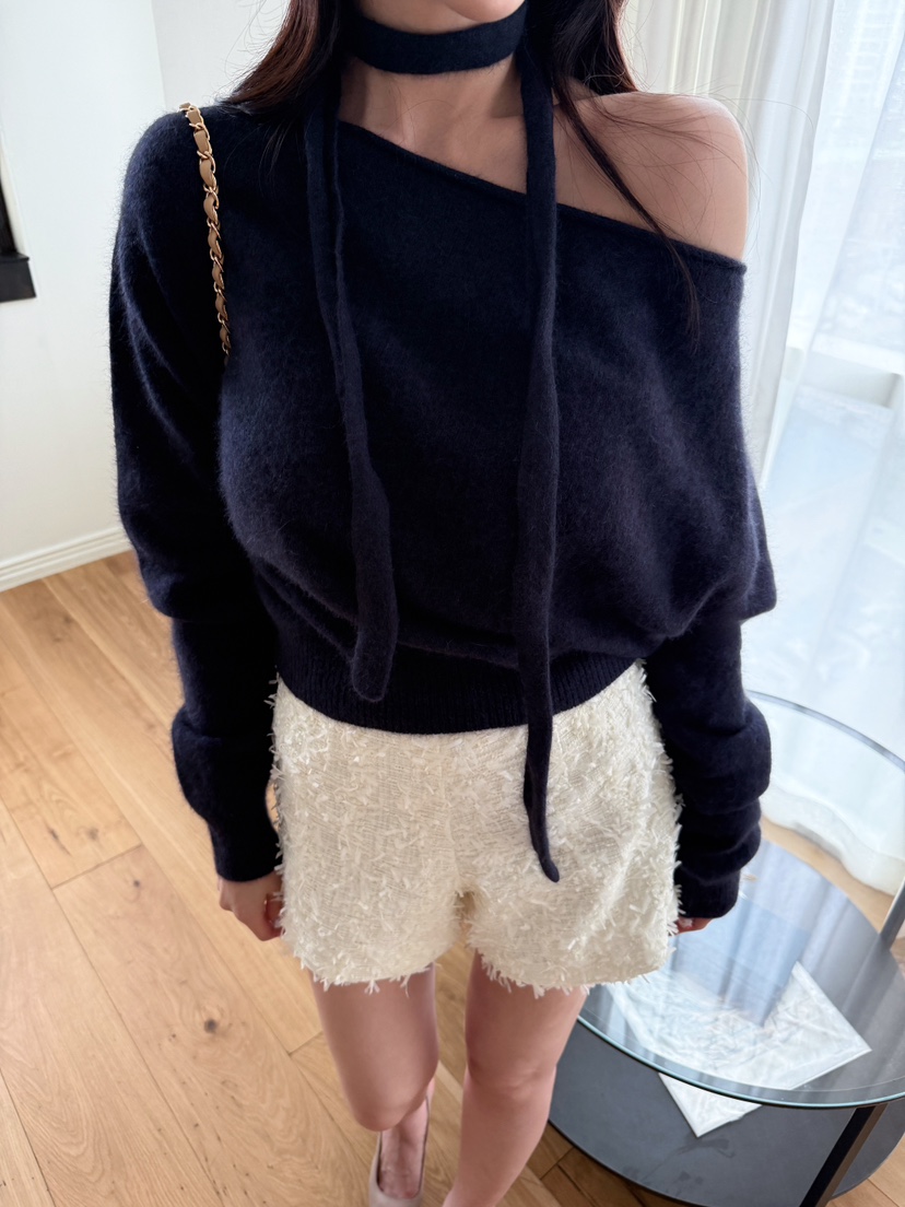 LAVIEU韓國代購㊣女士新品職業熱賣時尚針織衫含脖帶浣熊露肩LAVIEU針織衫