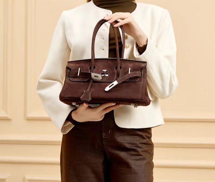 TROUVAILLE東大門㊣實拍女裝新品時尚真品手拿包腋下包牛皮絨TROUVAILLE手拿包/腋下包