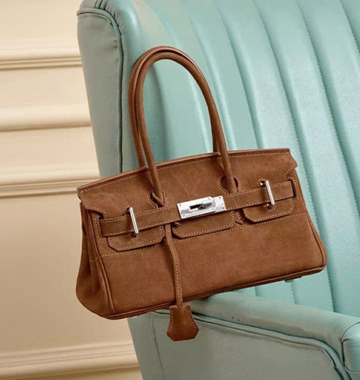 TROUVAILLE東大門㊣實拍女裝新品時尚真品手拿包腋下包牛皮絨TROUVAILLE手拿包/腋下包