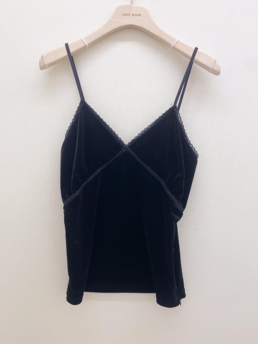LOVE ROSIE韓國代購㊣女裝新款推薦時尚吊帶背心天鵝絨蕾絲LOVE ROSIE吊帶/背心圖色1