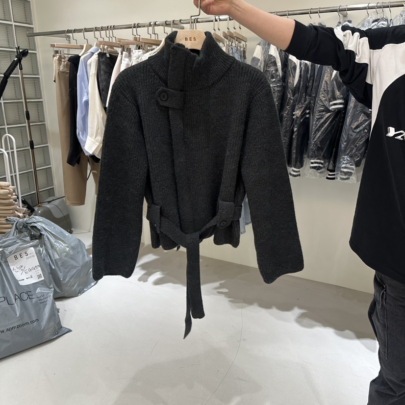 BES韓國代購㊣女裝新品職業真品時尚推薦毛衣含腰帶羊毛拉鏈BES SEOUL毛衣圖色2