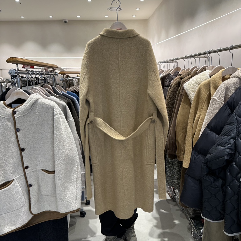 CREME BRULEE東大門㊣實拍女士新品熱賣中長款大衣含腰帶羊駝CREME BRULEE/DH中長款大衣