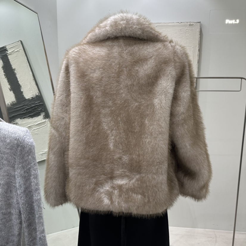 PART3韓國代購㊣女士新款休閑職業熱賣推薦真品短款大衣毛皮Part.3短款大衣