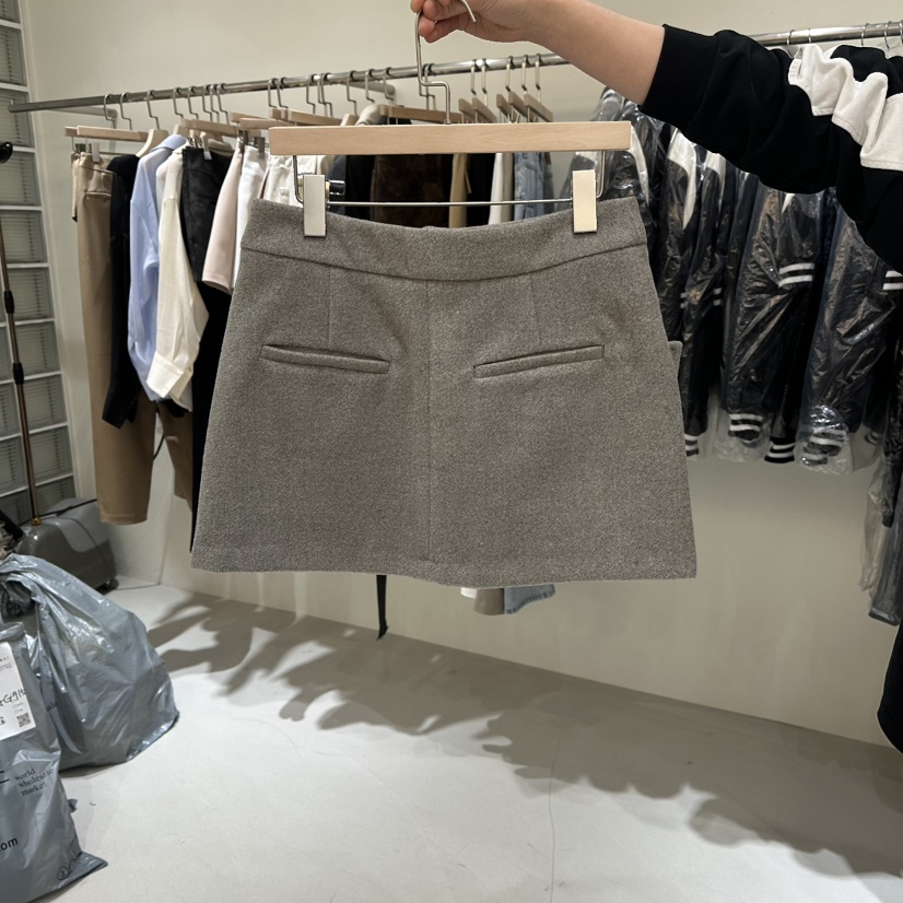 BES東大門㊣實拍女士新款熱賣真品時尚職業人氣推薦休閑短裙BES SEOUL短裙