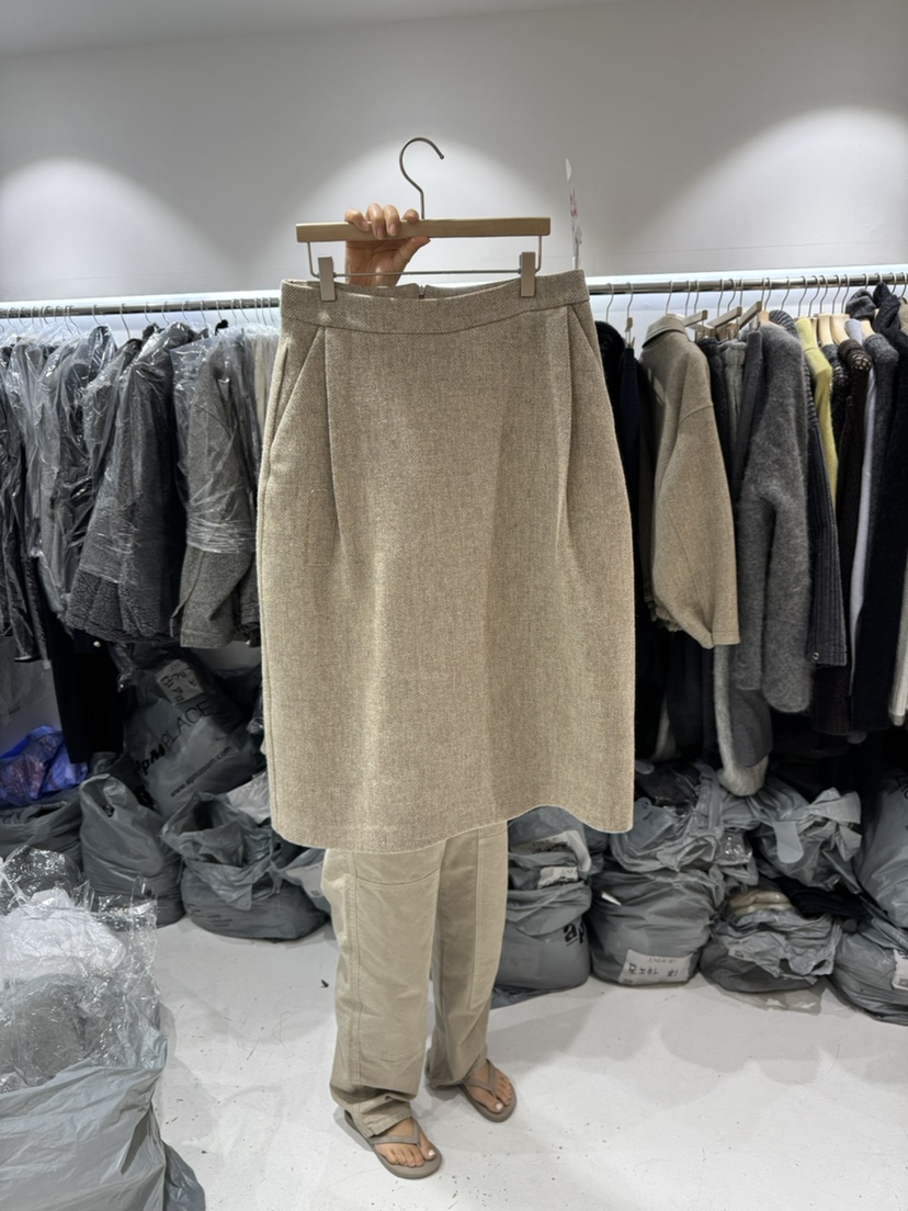 J SHOP東大門㊣實拍女裝新款25秋冬推薦時尚真品半身裙中短裙J_SHOP半身裙/中短裙圖色1