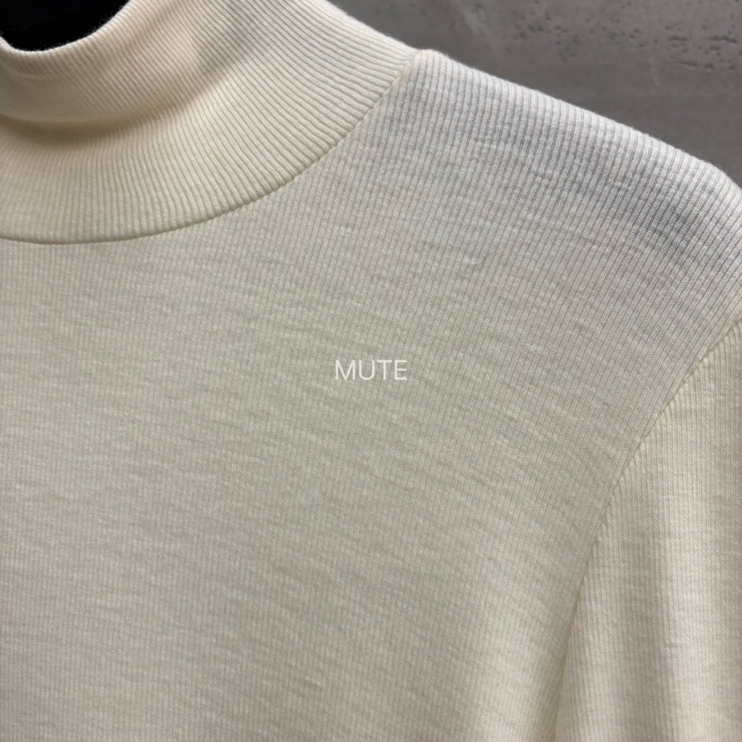 MUTE-P東大門㊣實拍女士新品真品25秋冬人氣熱賣職業長袖T恤MUTE長袖T恤