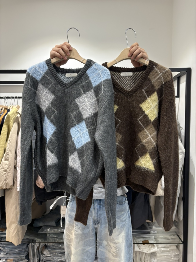 BRUNI/RICOTTA東大門㊣實拍女士新品時尚推薦毛衣不含內搭V領BRUNI/RICOTTA毛衣