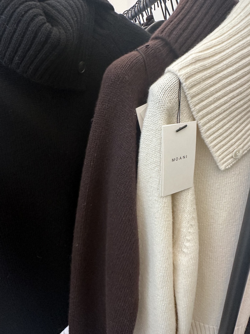 MOANI東大門㊣實拍女士新款25秋冬真品推薦休閑毛衣高領紐扣MOANI毛衣