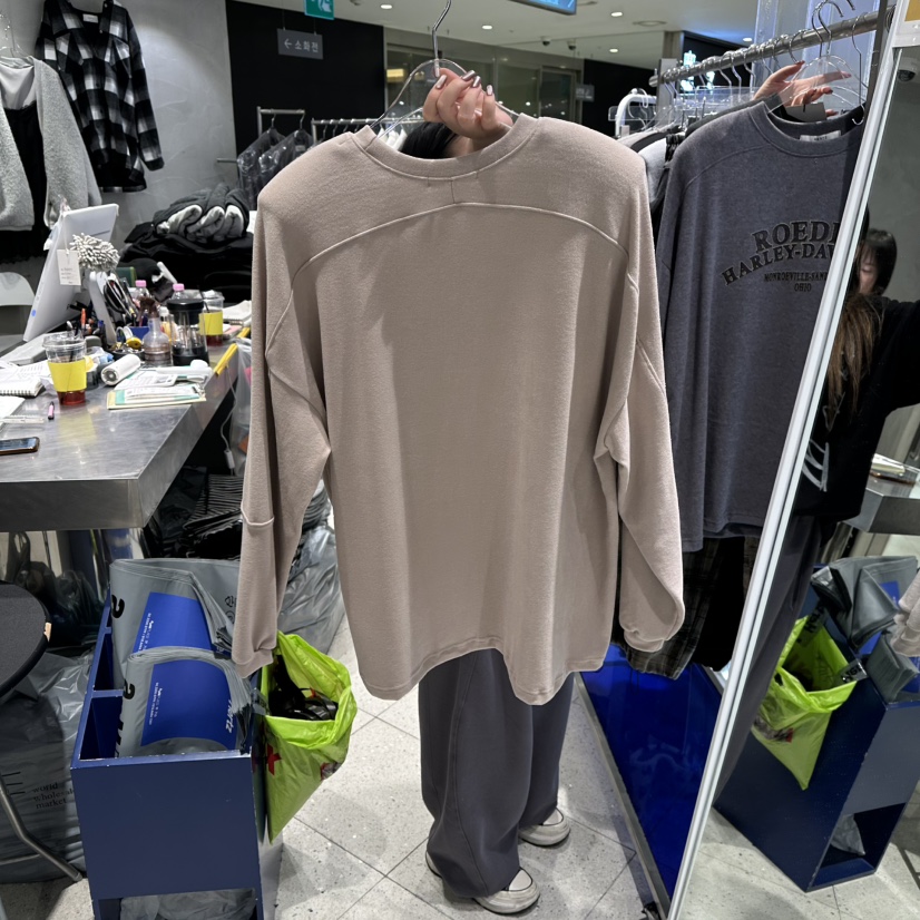 HERTZ-P東大門㊣直郵女裝新品時尚推薦休閑職業人氣長袖T恤HERTZ-P長袖T恤